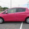 toyota vitz 2013 CFJ1633802 image 2