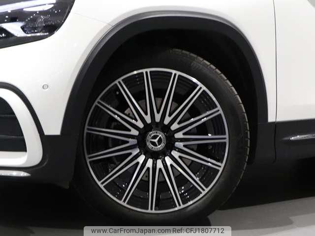 mercedes-benz glb-class 2025 CFJ1807712 image 2