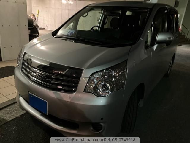 toyota noah 2012 -TOYOTA--Noah DBA-ZRR70G--ZRR70-0528439---TOYOTA--Noah DBA-ZRR70G--ZRR70-0528439- image 1