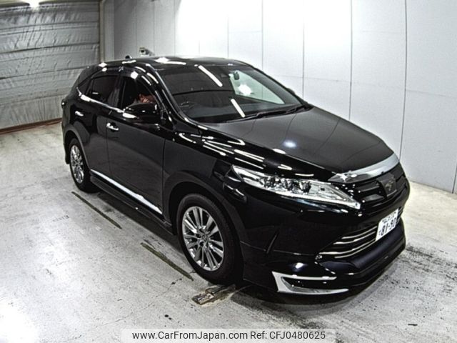 toyota harrier 2018 -TOYOTA 【なにわ 330て8190】--Harrier ZSU60W-0143975---TOYOTA 【なにわ 330て8190】--Harrier ZSU60W-0143975- image 1