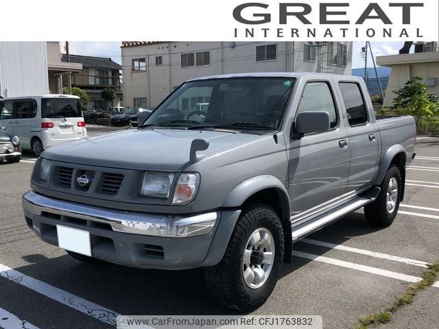 nissan dutsun-truck 1998 CFJ1763832 image 1