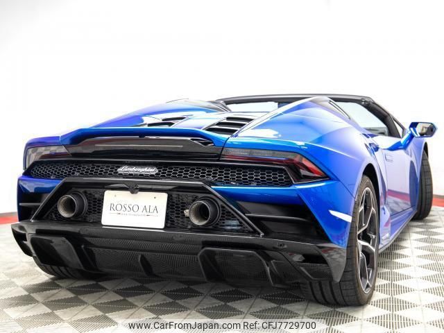 lamborghini huracan 2022 quick_quick_--_ZHWET5ZF2NLA18646 image 2