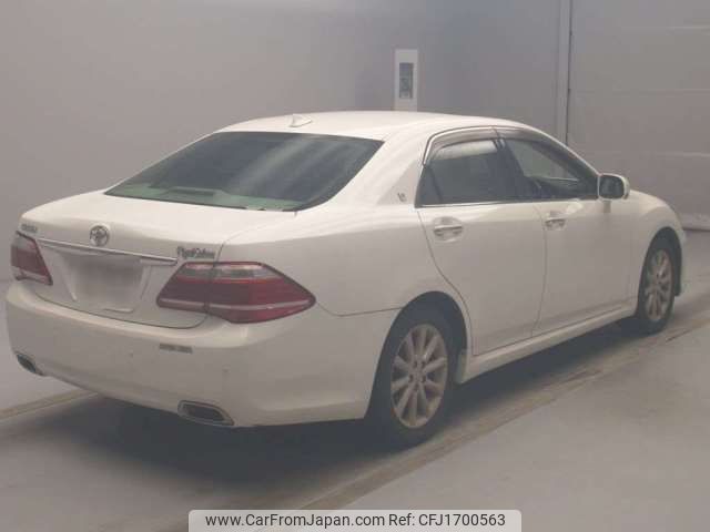 toyota crown 2011 CFJ1700563 image 2