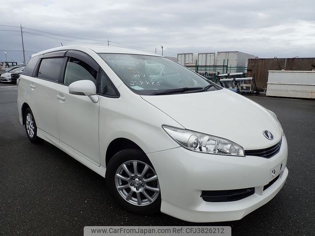 Toyota wish 2013