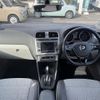 volkswagen polo 2017 -VOLKSWAGEN--VW Polo DBA-6RCJZ--WVWZZZ6RZHU007702---VOLKSWAGEN--VW Polo DBA-6RCJZ--WVWZZZ6RZHU007702- image 16