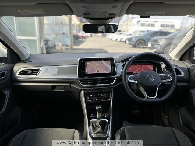 volkswagen volkswagen-others 2023 -VOLKSWAGEN--VW T-Roc 3BA-A1DPC--WVGZZZA1ZPV655644---VOLKSWAGEN--VW T-Roc 3BA-A1DPC--WVGZZZA1ZPV655644- image 2