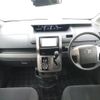 toyota noah 2010 ENHANCEAUTO_1_ea290759 image 19