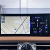 lexus is 2022 CFJ1502603 image 18