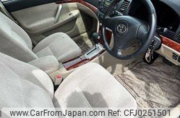 toyota premio 2002 504928-924550