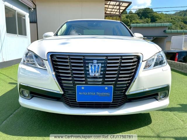 toyota crown-hybrid 2013 CFJ1750781 image 2