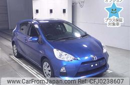 toyota aqua 2013 -TOYOTA--AQUA NHP10-2239810---TOYOTA--AQUA NHP10-2239810-