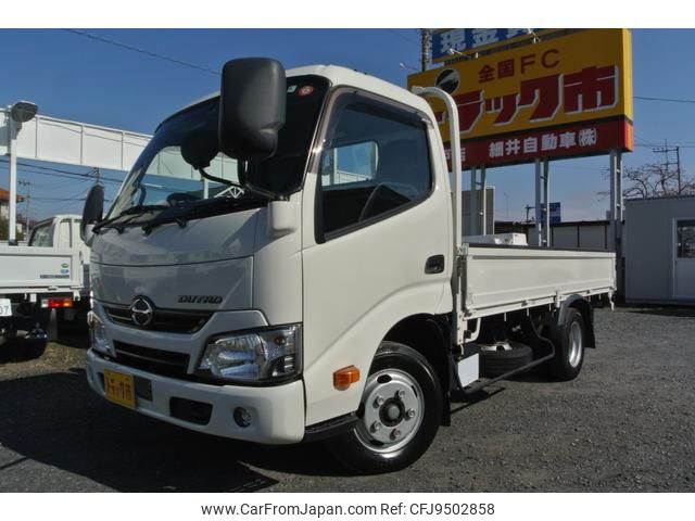 hino dutro 2017 GOO_NET_EXCHANGE_0540192A30240219W001 image 2