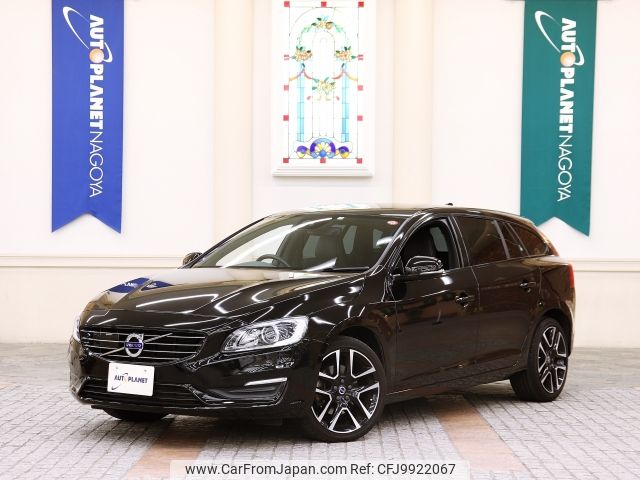 volvo v60 2017 -VOLVO--Volvo V60 LDA-FD4204T--YV1FWA8RDH1370614---VOLVO--Volvo V60 LDA-FD4204T--YV1FWA8RDH1370614- image 1