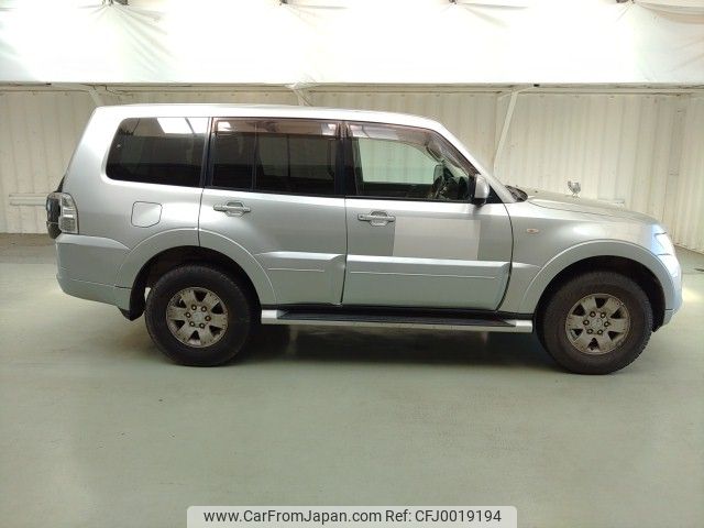 mitsubishi pajero 2011 ENHANCEAUTO_1_ea285612 image 2