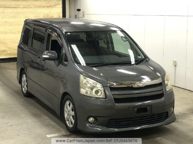 toyota noah 2008 NIKYO_WB35467 image 1