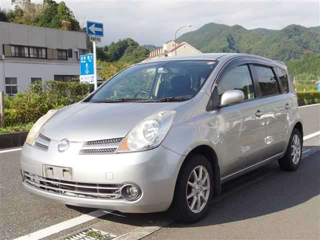 nissan note 2006 170906173252 image 2