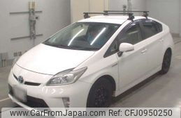 toyota prius 2013 -TOYOTA 【世田谷 300ﾅ4134】--Prius DAA-ZVW30--ZVW30-5682323---TOYOTA 【世田谷 300ﾅ4134】--Prius DAA-ZVW30--ZVW30-5682323-