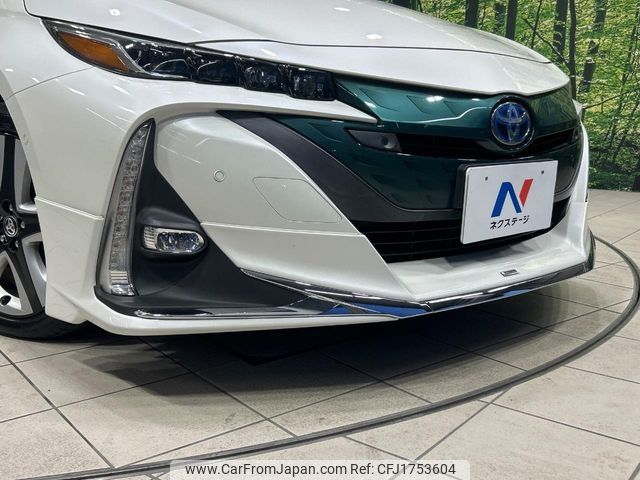toyota prius-phv 2018 CFJ1753604 image 2