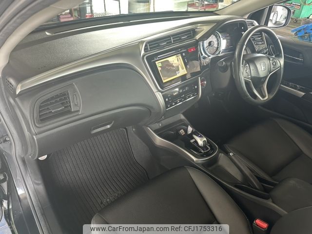 honda grace 2014 CFJ1753316 image 2
