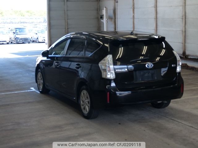 toyota prius-α 2011 -TOYOTA--Prius α ZVW41W-3042716---TOYOTA--Prius α ZVW41W-3042716- image 2