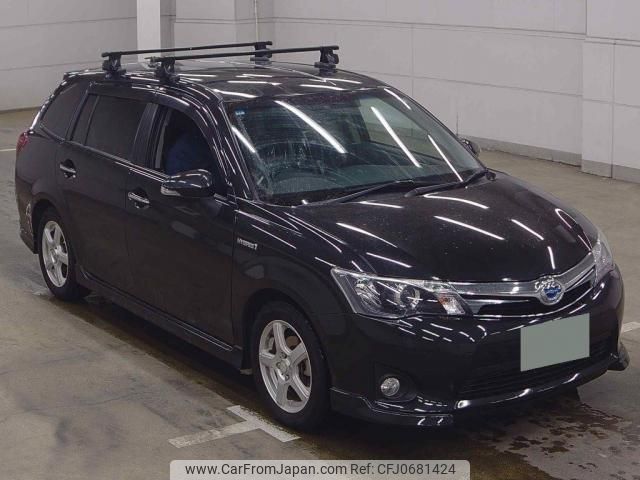 toyota corolla-fielder 2013 quick_quick_DAA-NKE165G_NKE165-7016512 image 1