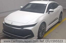 toyota crown 2022 CFJ1595523