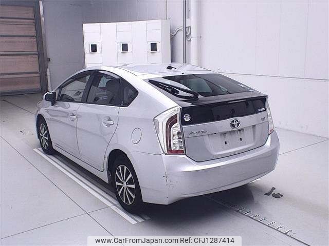 toyota prius 2013 -TOYOTA--Prius ZVW30-5731104---TOYOTA--Prius ZVW30-5731104- image 2