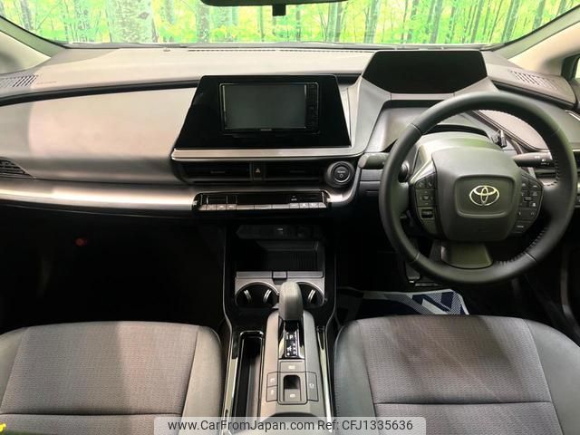 toyota prius 2024 quick_quick_ZVW60_ZVW60-4025717 image 2