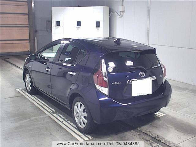 toyota aqua 2017 -TOYOTA 【豊橋 501ﾕ7657】--AQUA NHP10--6589786---TOYOTA 【豊橋 501ﾕ7657】--AQUA NHP10--6589786- image 2