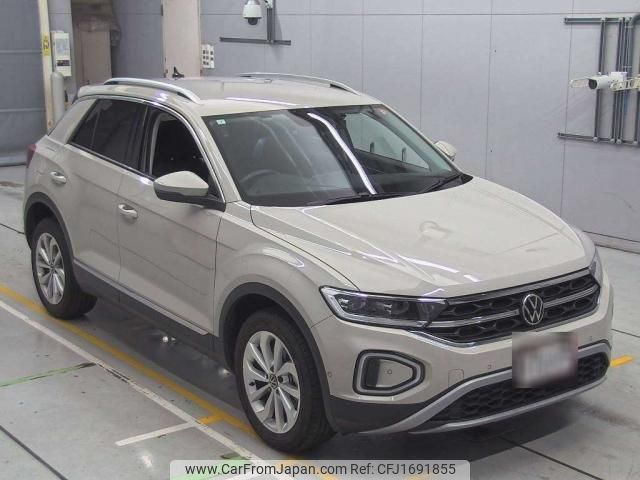volkswagen t-roc 2023 CFJ1691855 image 1