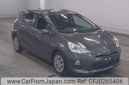 toyota aqua 2014 quick_quick_DAA-NHP10_NHP10-2300700