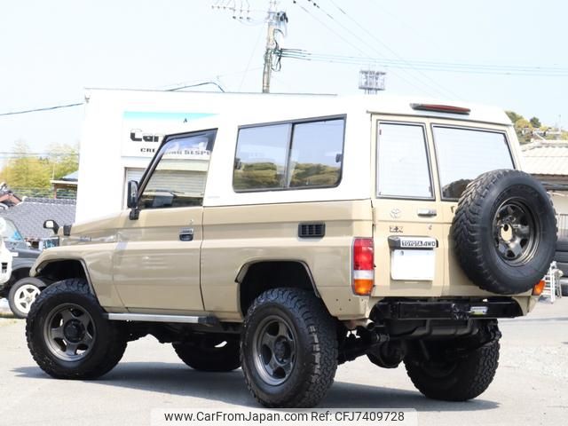 1995 Toyota Land Cruiser | Saratoga Automobile Museum