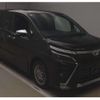 toyota voxy 2021 quick_quick_6AA-ZWR80W_0503498 image 1