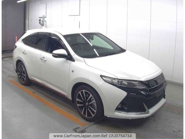 toyota harrier 2017 -TOYOTA--Harrier DBA-ZSU60W--ZSU60W-0135904---TOYOTA--Harrier DBA-ZSU60W--ZSU60W-0135904- image 1