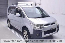 mitsubishi delica-d5 2011 CFJ1801778