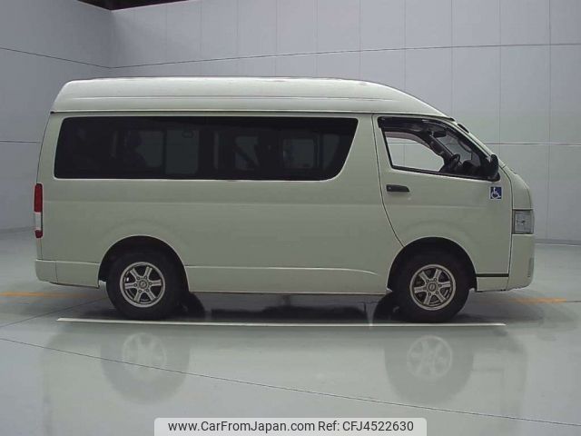 2014 Toyota Hiace Van TRH200Kカイ - Car Price $5,651