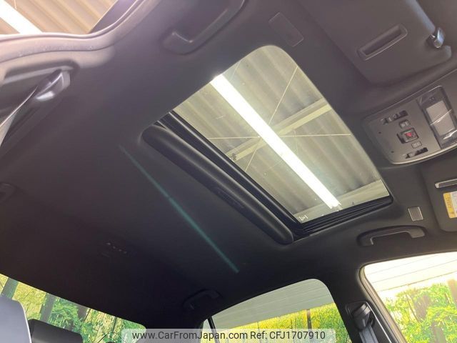 toyota crown 2018 CFJ1707910 image 2