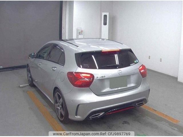 mercedes-benz a-class 2018 quick_quick_DBA-176051_WDD1760512J751979 image 2