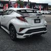 toyota c-hr 2018 -TOYOTA--C-HR DAA-ZYX10--ZYX10-2125107---TOYOTA--C-HR DAA-ZYX10--ZYX10-2125107- image 3