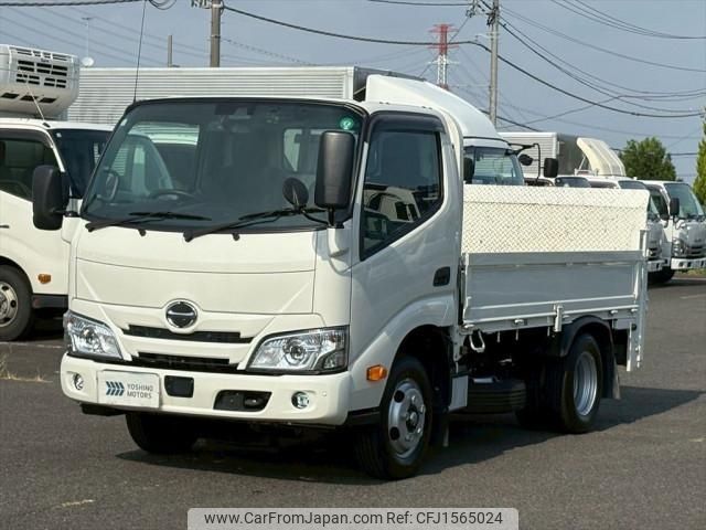 hino dutro 2024 CFJ1565024 image 1