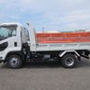 isuzu forward 2018 CFJ1559613 image 9
