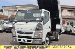 mitsubishi-fuso canter 2017 GOO_NET_EXCHANGE_0207851A30241218W001