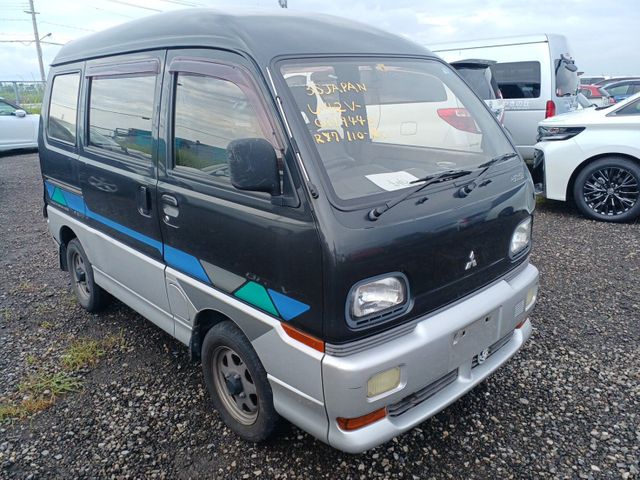 mitsubishi minicab-bravo 1993 A512 image 1