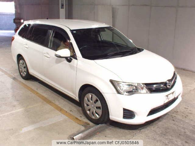 toyota corolla-fielder 2014 -TOYOTA--Corolla Fielder NZE161G--NZE161-7110607---TOYOTA--Corolla Fielder NZE161G--NZE161-7110607- image 1