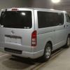 toyota hiace-van 2011 quick_quick_CBF-TRH200V_TRH200-0145438 image 2