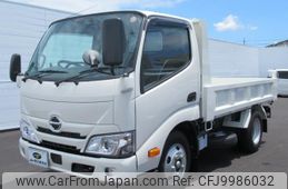 hino dutro 2024 GOO_NET_EXCHANGE_0403723A30240625W002