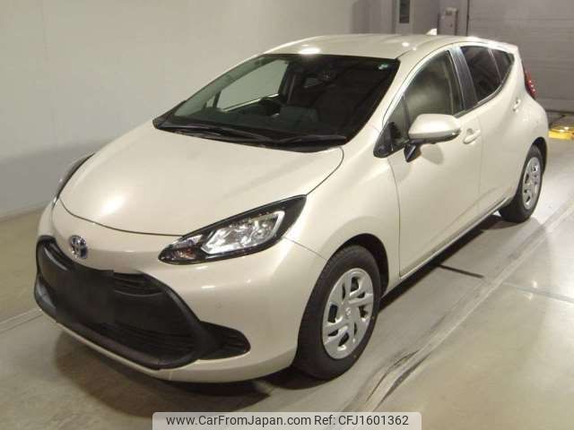 toyota aqua 2021 CFJ1601362 image 1