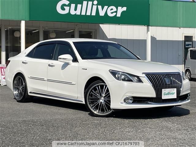 toyota crown-majesta 2013 CFJ1679703 image 1