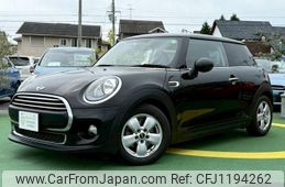mini mini-others 2018 quick_quick_DBA-XR15_WMWXR120803C96018