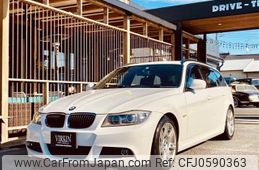 bmw 3-series 2011 -BMW--BMW 3 Series LBA-US20--WBAUS92010A939663---BMW--BMW 3 Series LBA-US20--WBAUS92010A939663-